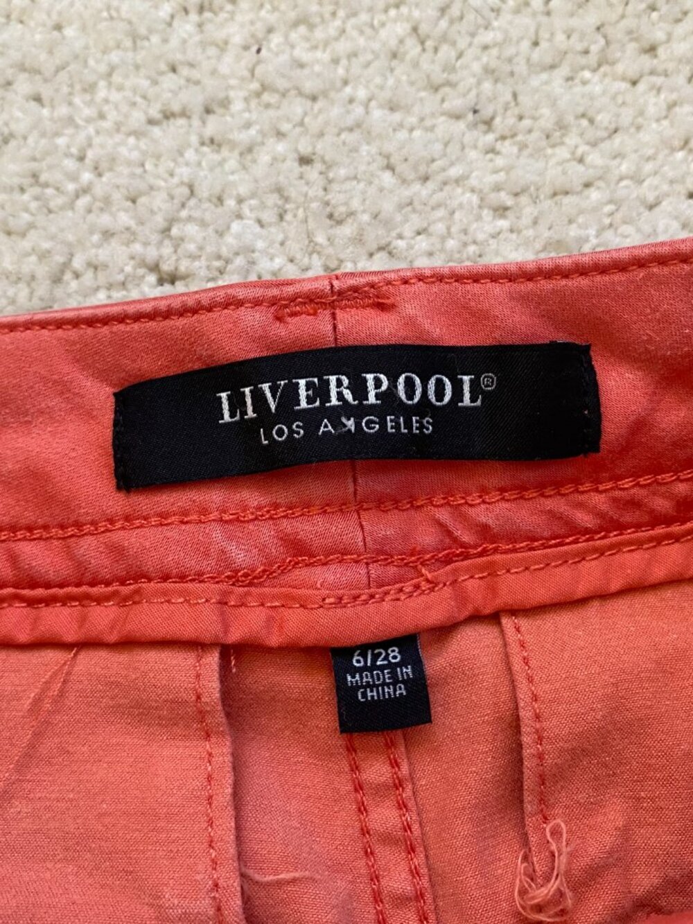 LIVERPOOL casual coral cargo shorts 3-1/2" inseam sz 6/28 - Picture 4 of 7